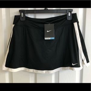 NWT Nike Athletic Skort
